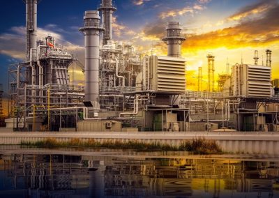 Viability of the Method of Characteristics for unsteady, non-isothermal, real gas analysis in piping networks